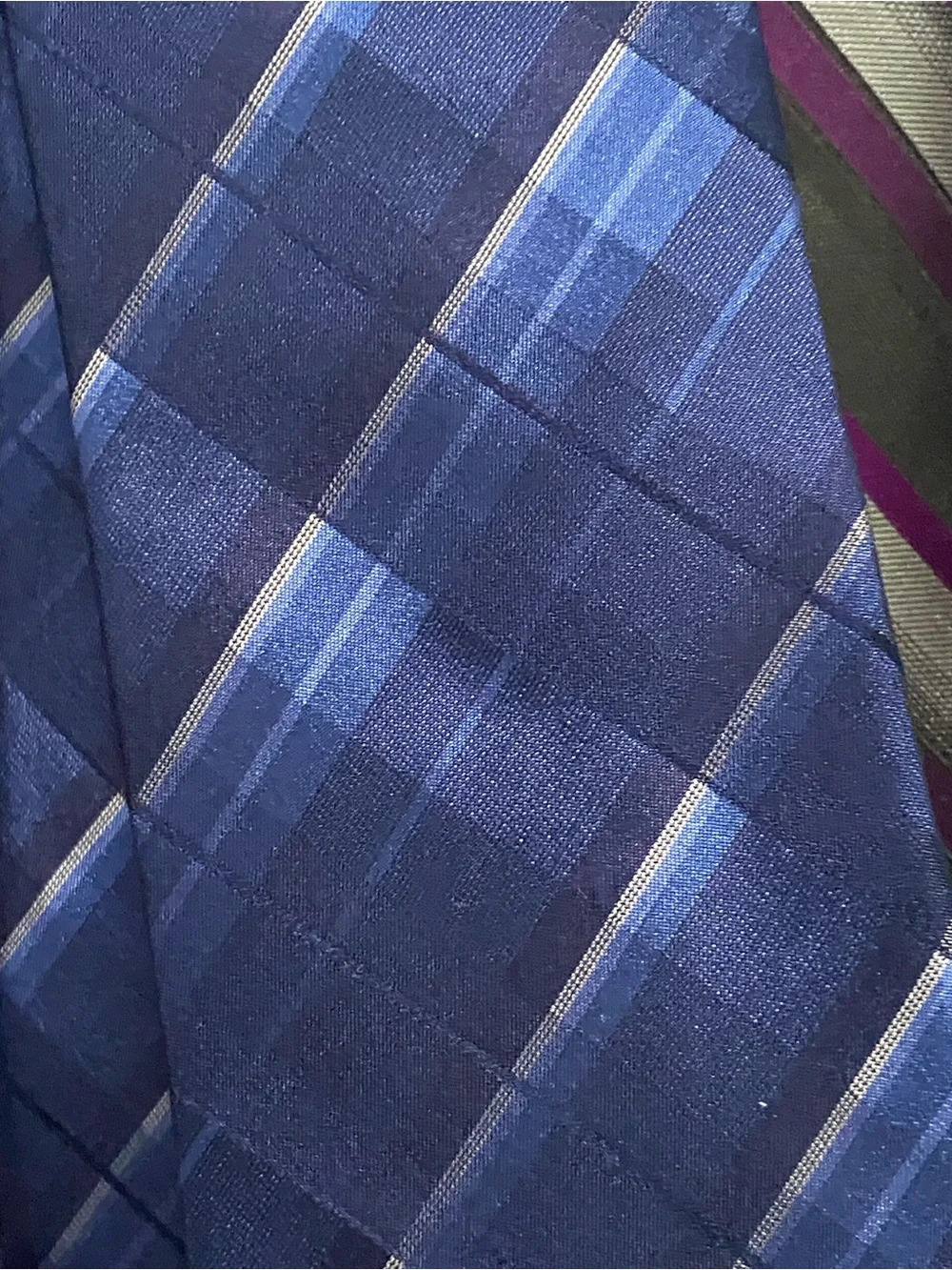 N/A set patterned